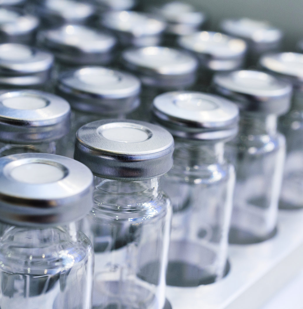 Tomma glasburkar med lock